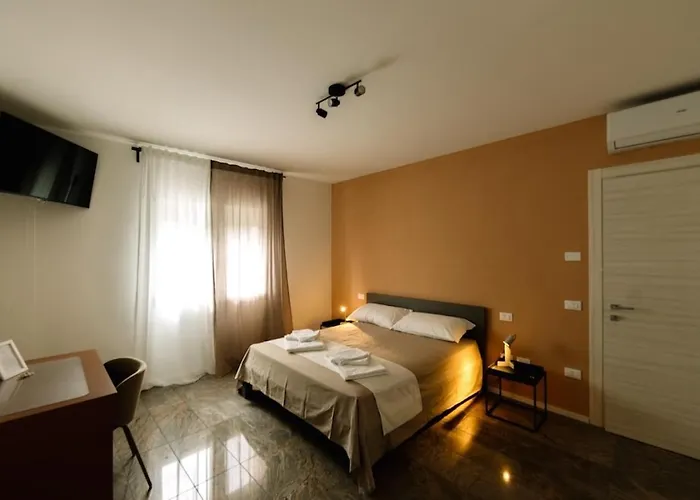 Martina's 3*